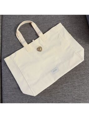 Dolce & Gabbana Beauty Tote Large Cream Luxury Authentic New